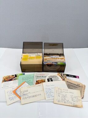 Vtg Grandma's Recipe Box Clear Smoke Typed Handwritten Index Cards Cut Clipped